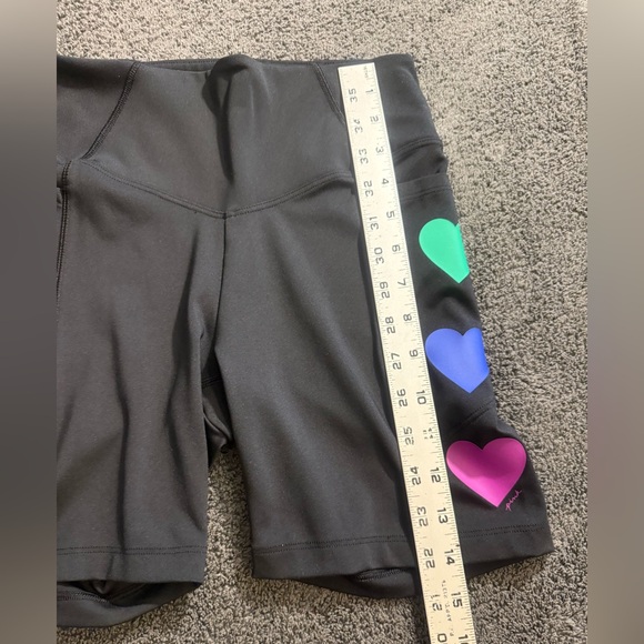 PINK Women's Rainbow Heart Patterned Activewear Shorts- Size S - Picture 4 of 5